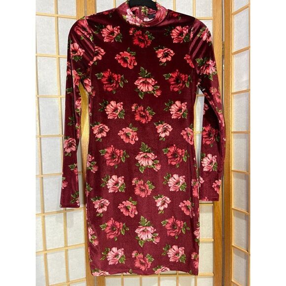 Forever 21 S Crushed Velvet Floral Dress - Picture 4 of 13
